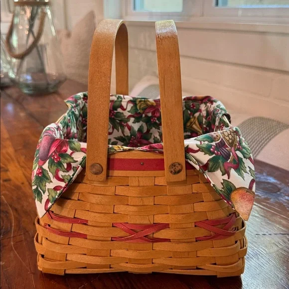 Longaberger Basket with Floral Liner and Wooden Handle - Picture 5 of 10